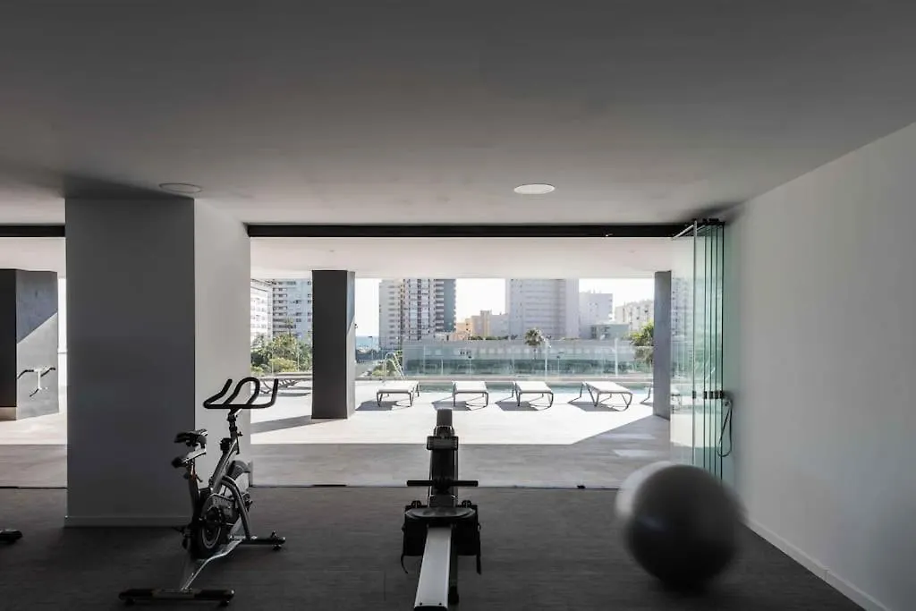 Apartamento Torre D'Arenas, Playa Victoria, Piscina Y Parking Cádiz España