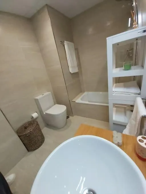 Apartamento Torre D'Arenas, Playa Victoria, Piscina Y Parking Cádiz
