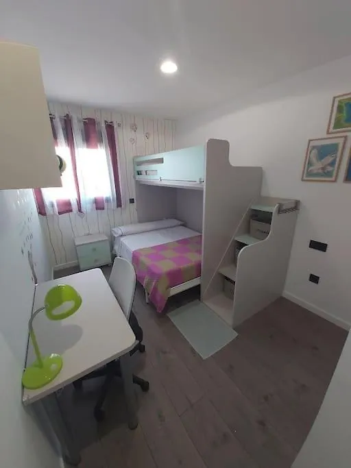 Apartamento Torre D'Arenas, Playa Victoria, Piscina Y Parking Cádiz