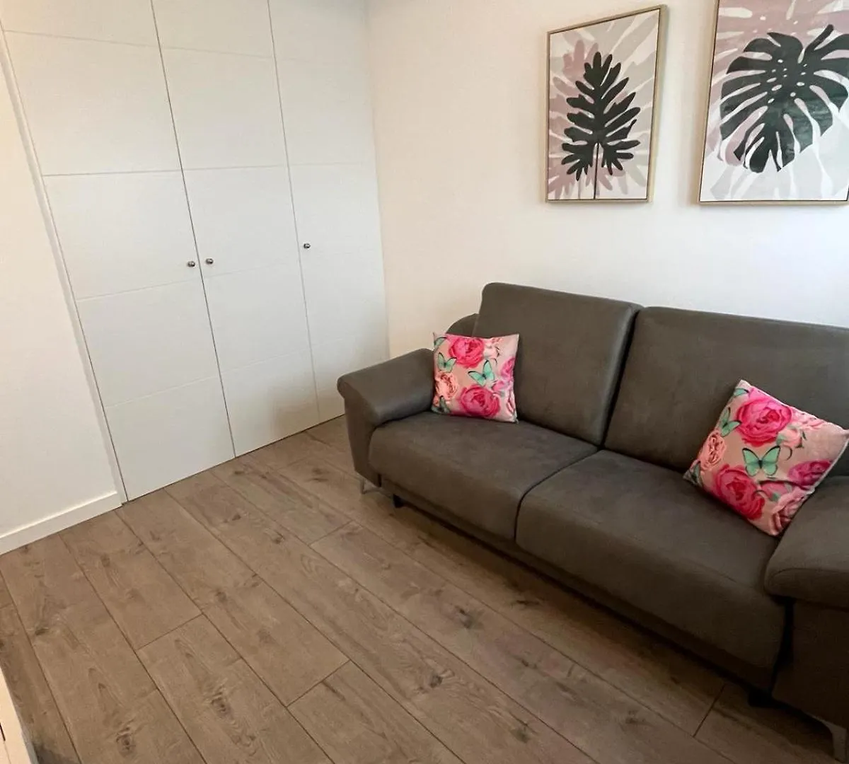 Torre D'Arenas, Playa Victoria, Piscina Y Parking Apartment Cadiz Spain