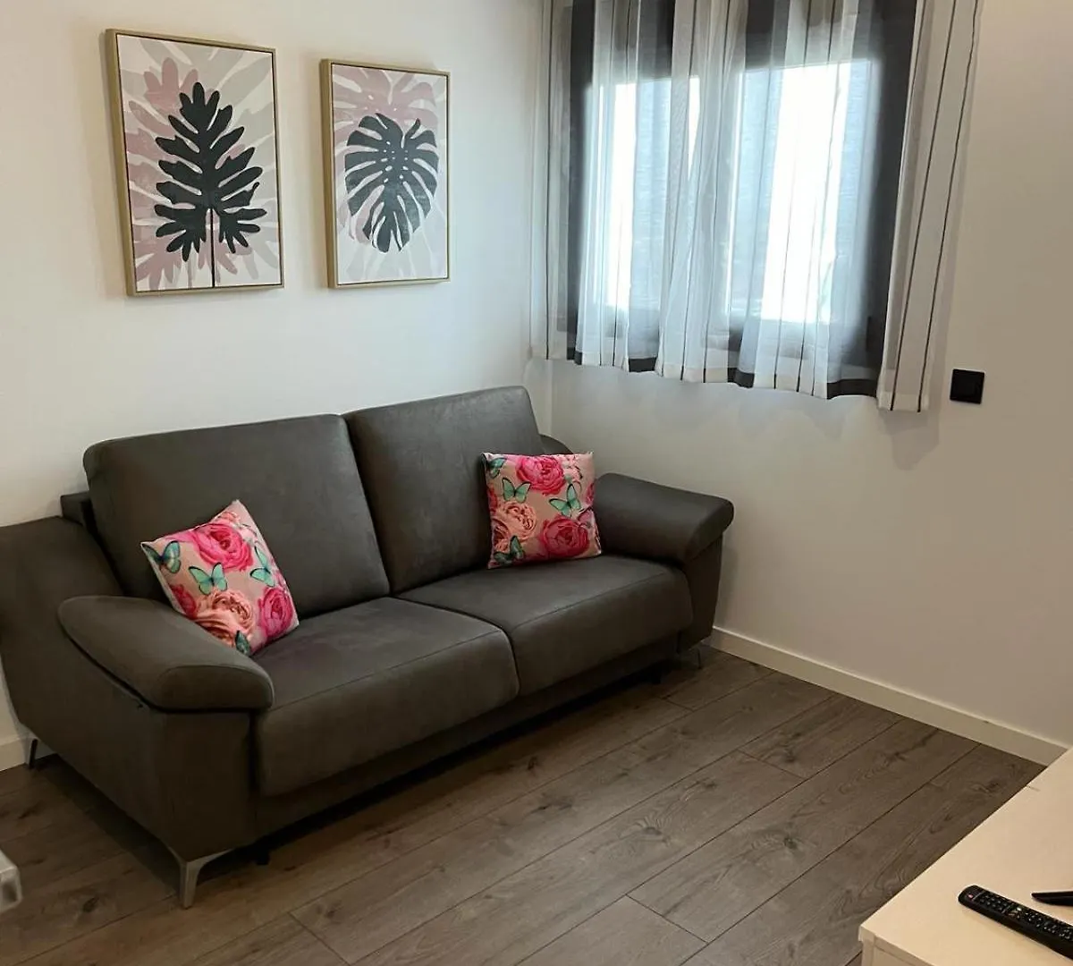 Apartamento Torre D'Arenas, Playa Victoria, Piscina Y Parking Cádiz